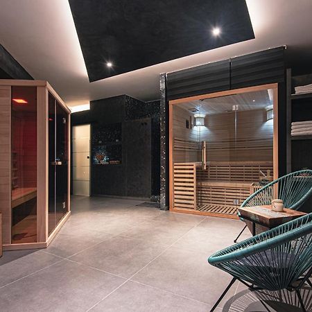 Exclusive Pula City Apartments Esterno foto